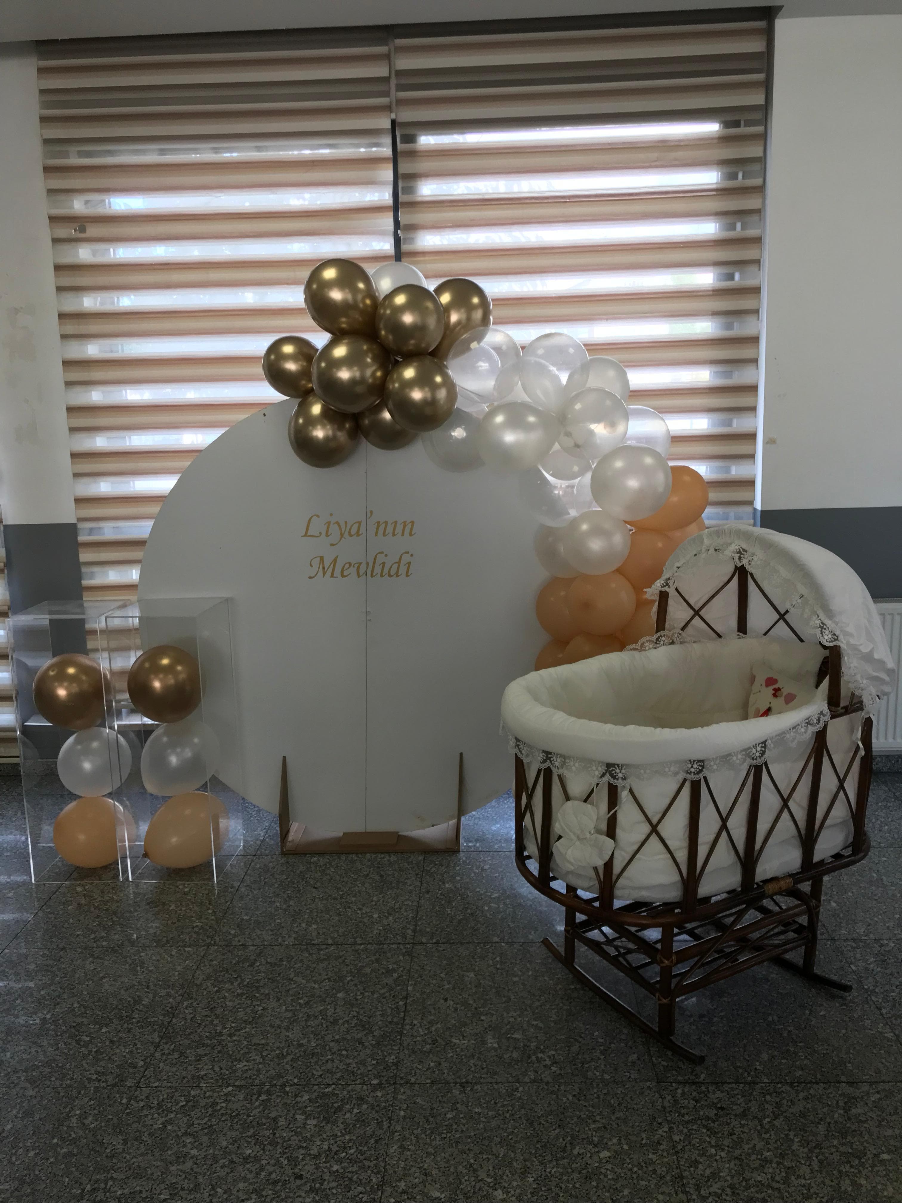 Bebek Mevlidi - Altın & Beyaz